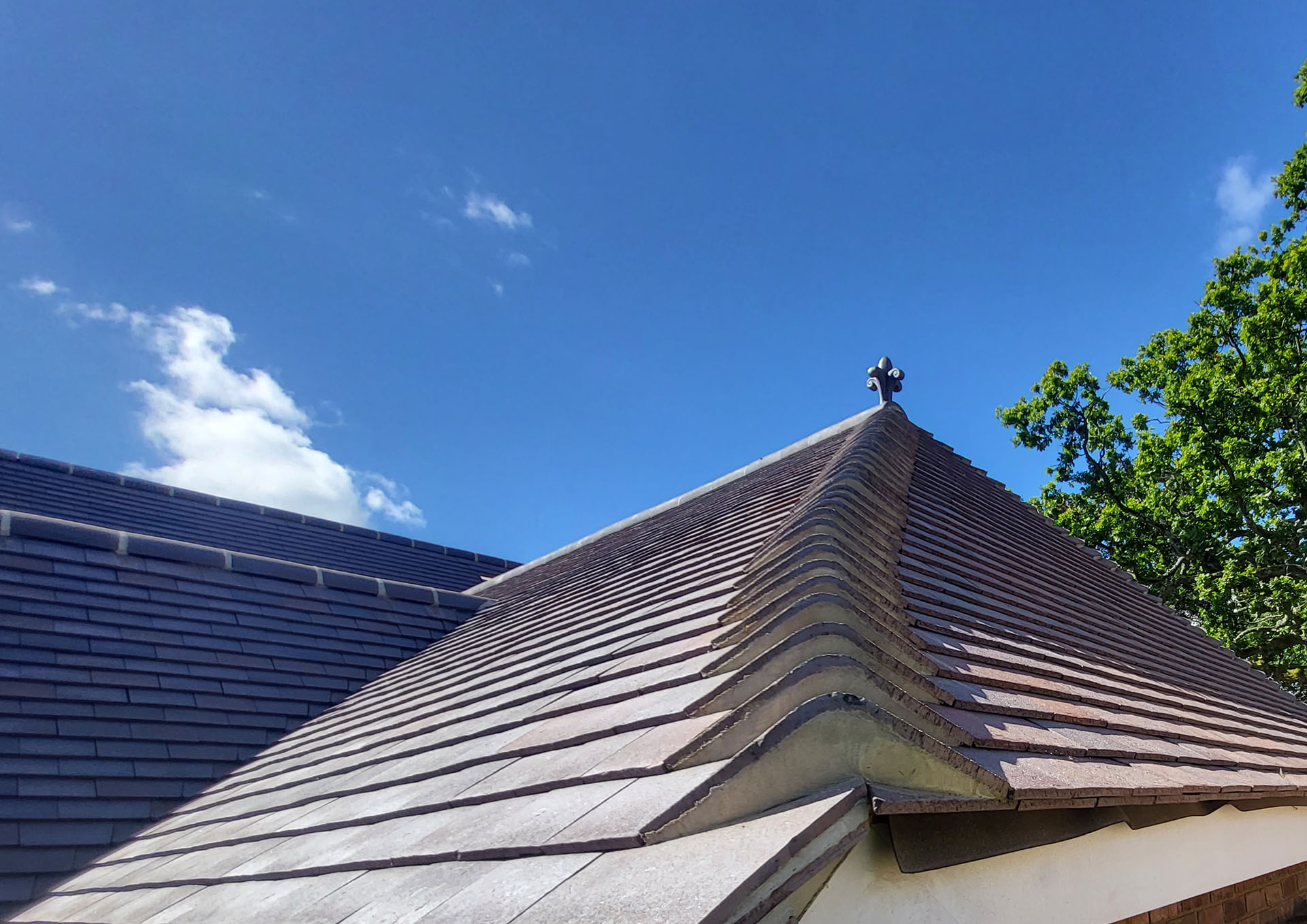 Craig Kearney project using traditional fittings with uneven pitches